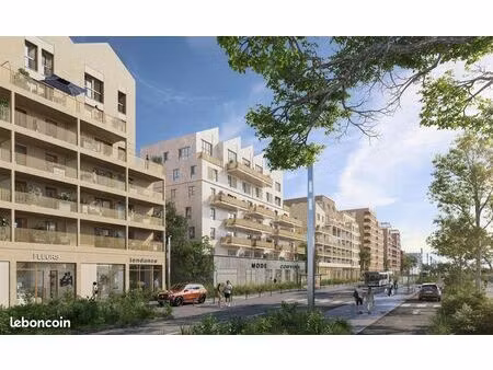 boutique 106 m² orly