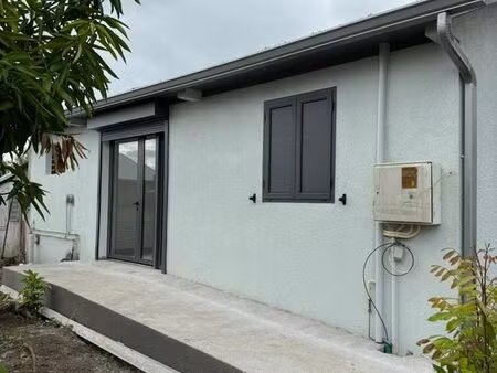 local professionnel la rivière