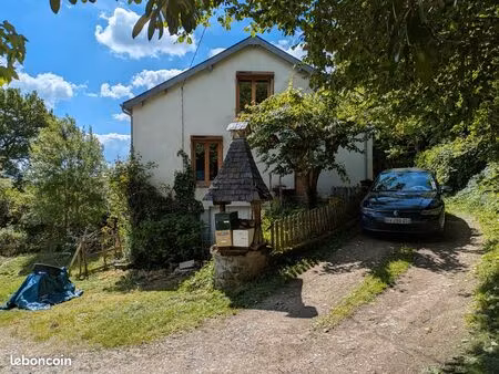 maison 120m² + grange + 4 ha de terrain