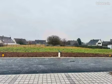 terrain 550 m² chars
