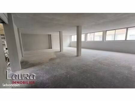 local 130 m² alfortville