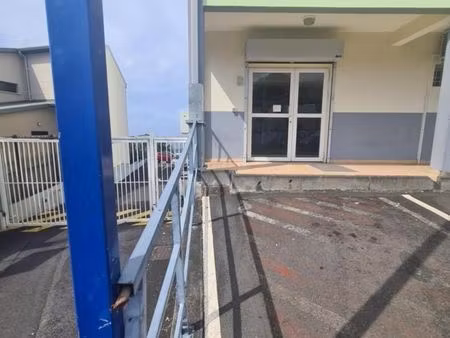 local commercial 110 m²
