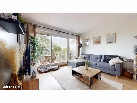 appartement 3 pièces 70 m²