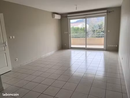 à vendre – appartement t3 de 66 m² – saint-paul-trois-châteaux