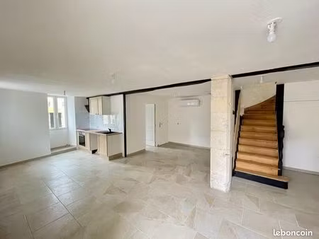 maison entièrement rénovée