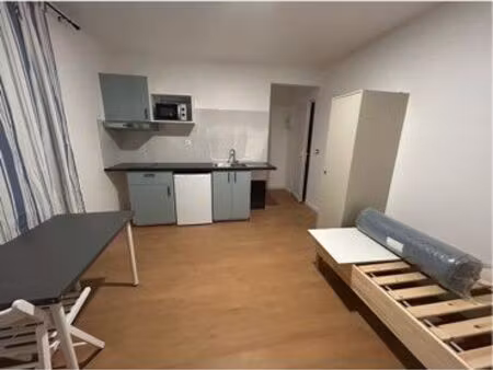 studio 17m2 étudiant proche paris 15min rer c