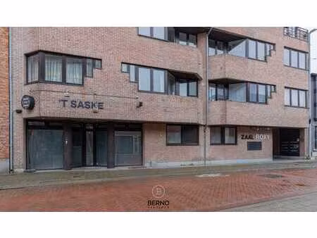 horecazaak met ruime zaal.