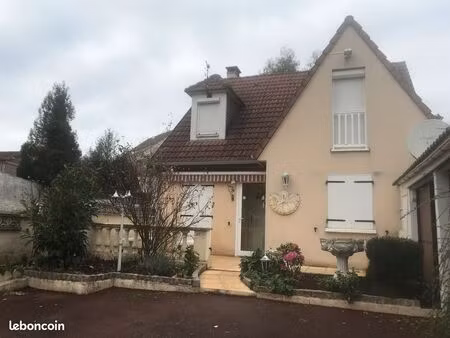 agréable maison de 5 pièces (98 m²) située à vémars
