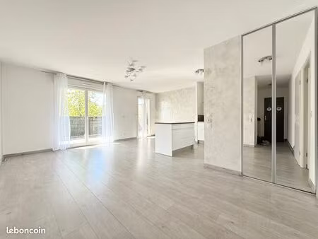 appartement 3 pièces 64 m²