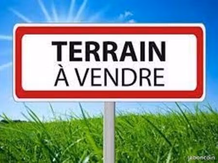 terrain 800 m² bourg-achard