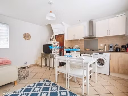 immeuble 60 m² beuzeville