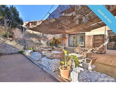 local restaurant 121 m²