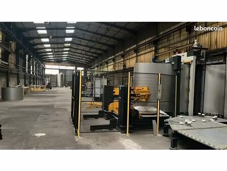 batiment industriel 1200m2