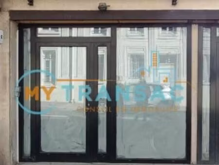 local commercial 150 m²