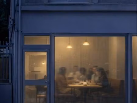 local commercial avec extraction 79 av de la république champigny