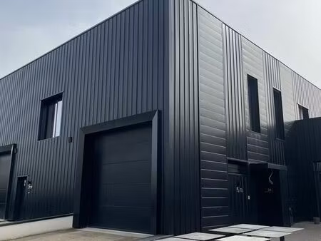 zone ikea local commercial 300 m²