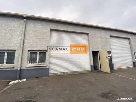 local d'activité 184 m²