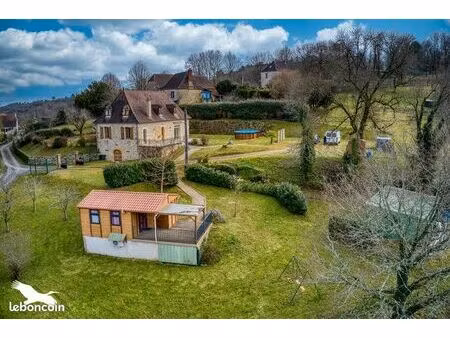 propriété 5 pièces 166 m²