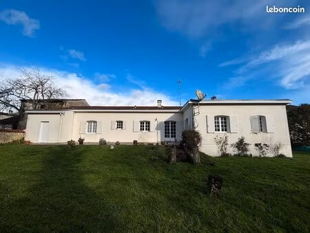 pavillon pp 240m² exc etat avec bureau prof.libérale poss. +1666m² terrain