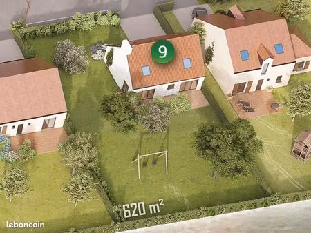 terrain constructible à longchamp  de 620 m2  viabilisé et libre de constructeur