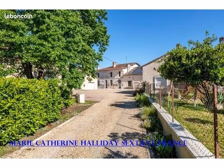 immeuble 1180 m² montpon menesterol