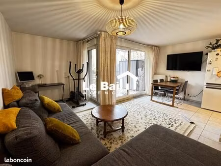 appartement 3 pièces 65 m²