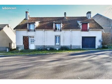 maison 5 pièces 93 m²
