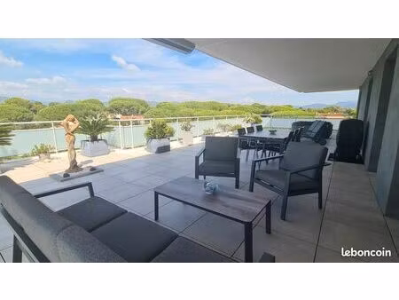 villa sur le toit de 105m² proche fréjus