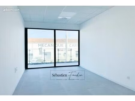 bureaux 16 m²