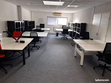 à louer bureau 81 m2
