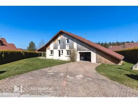 pavillon 4 pièces 117 m²