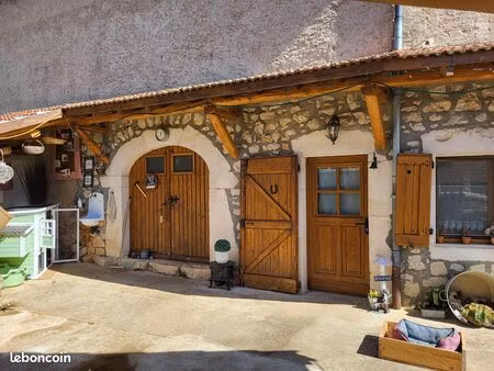 maison dans le diois