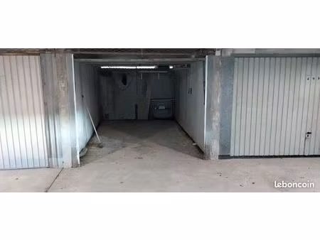 garage avec électricité