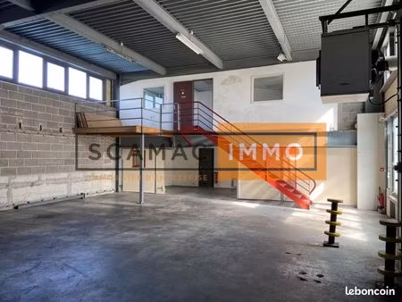 local d'activité 237 m²