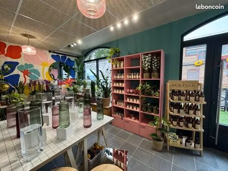 local commercial 46 m² centre-ville – parking – 70 000