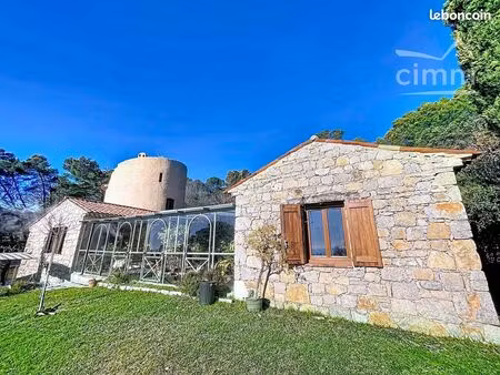 propriété 200 m² callas