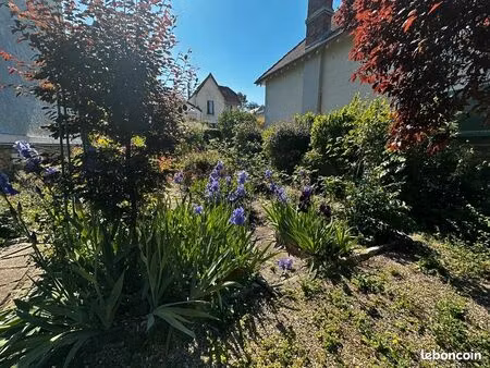 maison 133m2 + jardin 300m2. a rénover année 30