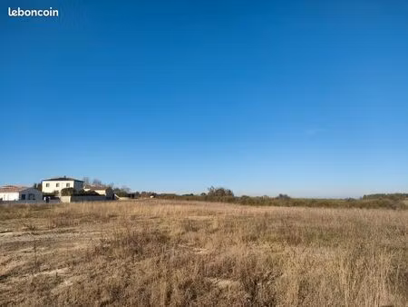 terrain 163 m² saint mamert du gard