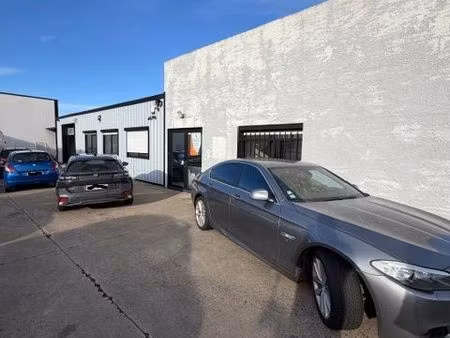 local / garage / bureaux