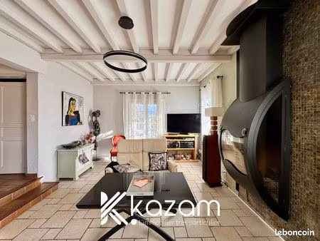 belle maison avec jardin  piscine et gîte indépendant