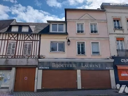 immeuble 250 m² le neubourg