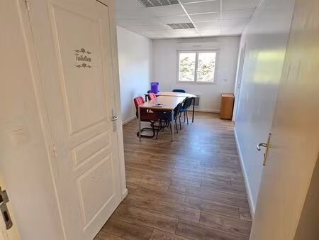 location bureau 34m² la pallice