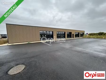 local commercial 240 m²