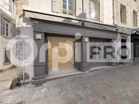 local commercial 18 m²