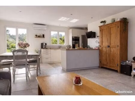 maison 4 pièces 110 m²