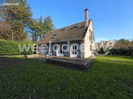 maison 7 pièces 155 m²