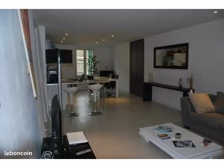 appartement avec petit garage et cave