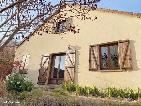 maison 4 chambres en location