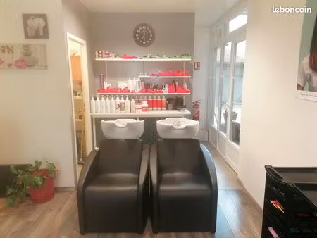 salon de coiffure fond de commerce