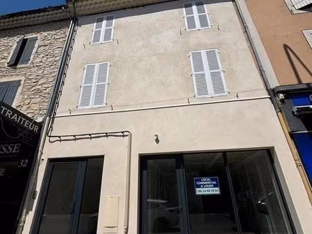 local commercial avec cave